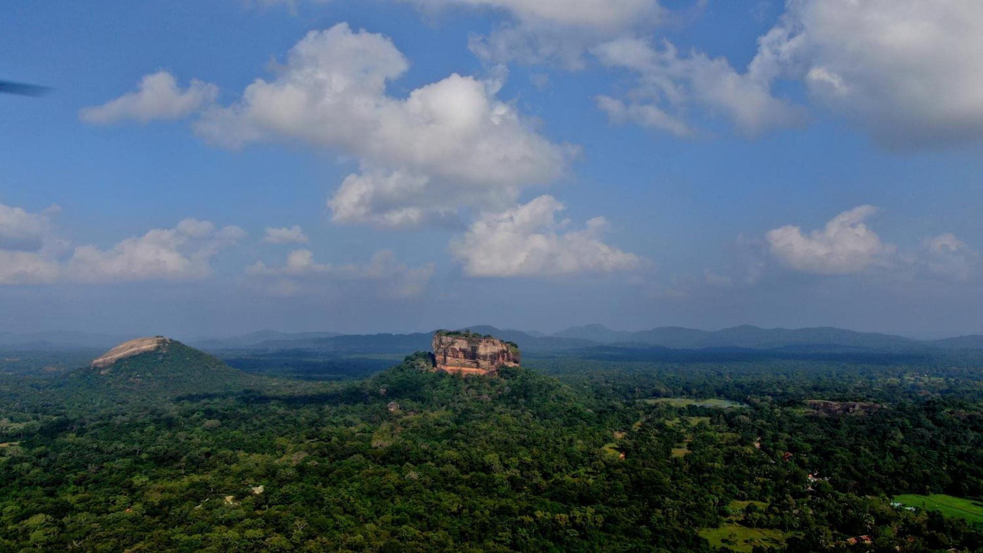 Woodsy Villa Sigiriya Exterior photo